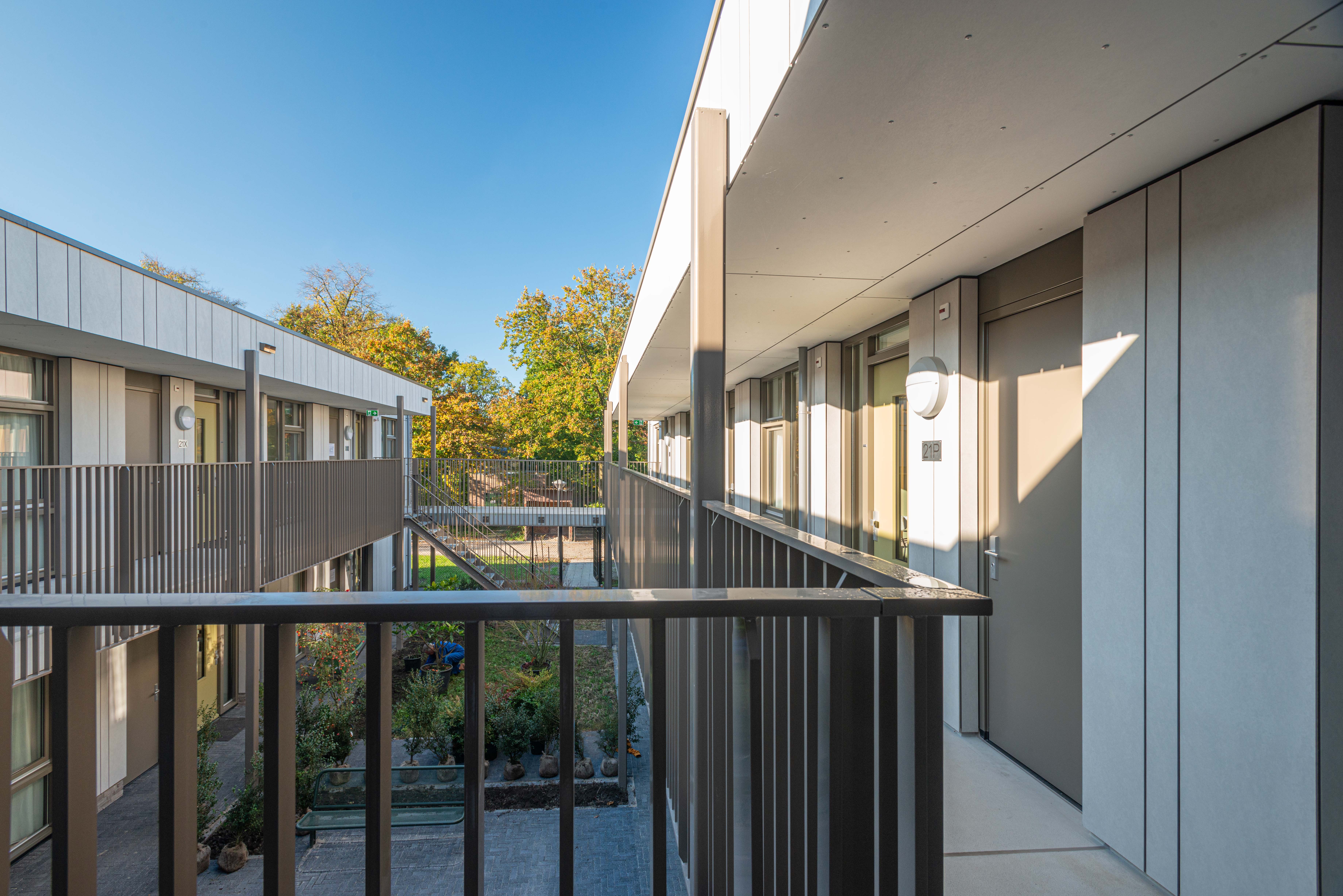 Galerij locatie heuvelstraat dongen eerste verdieping