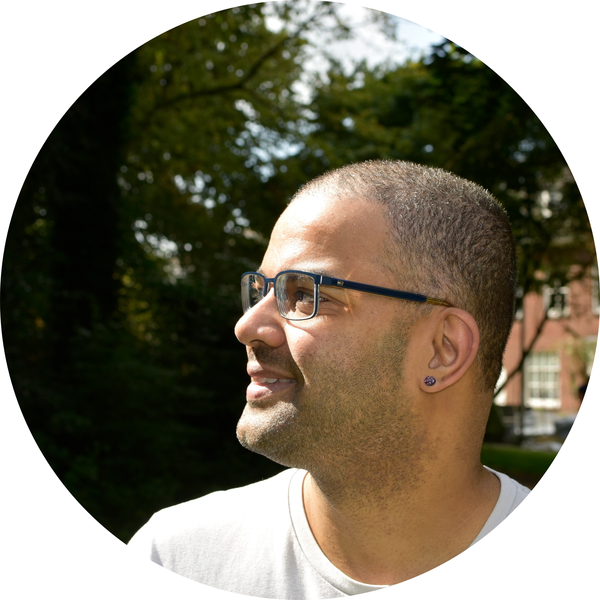 Maurice portret lachende man